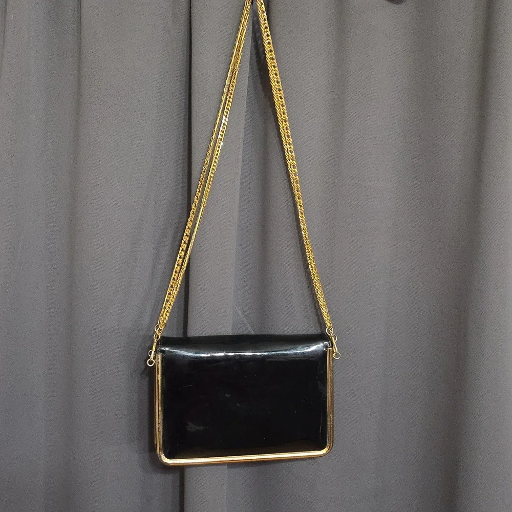 Cappagallo Elegant Black/Gold Chain Shoulder/Evening Bag Purse Patent Leather‎